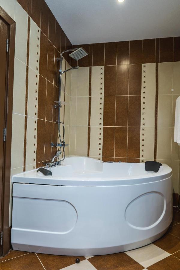 Mentor Resort Gaytaninovo エクステリア 写真